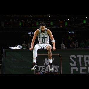 Meet your Posher, Édouard